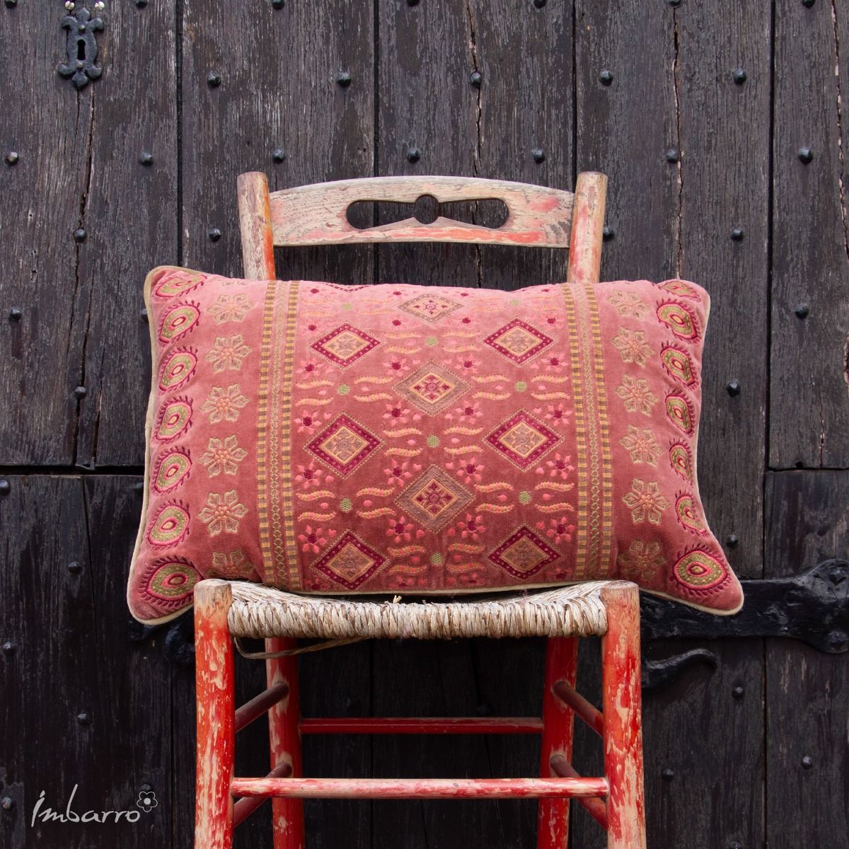 Imbarro - Sierkussen - Nina - Paars - Bordeaux Rood - 40 x 60 cm - Velvet - Afbeelding 4